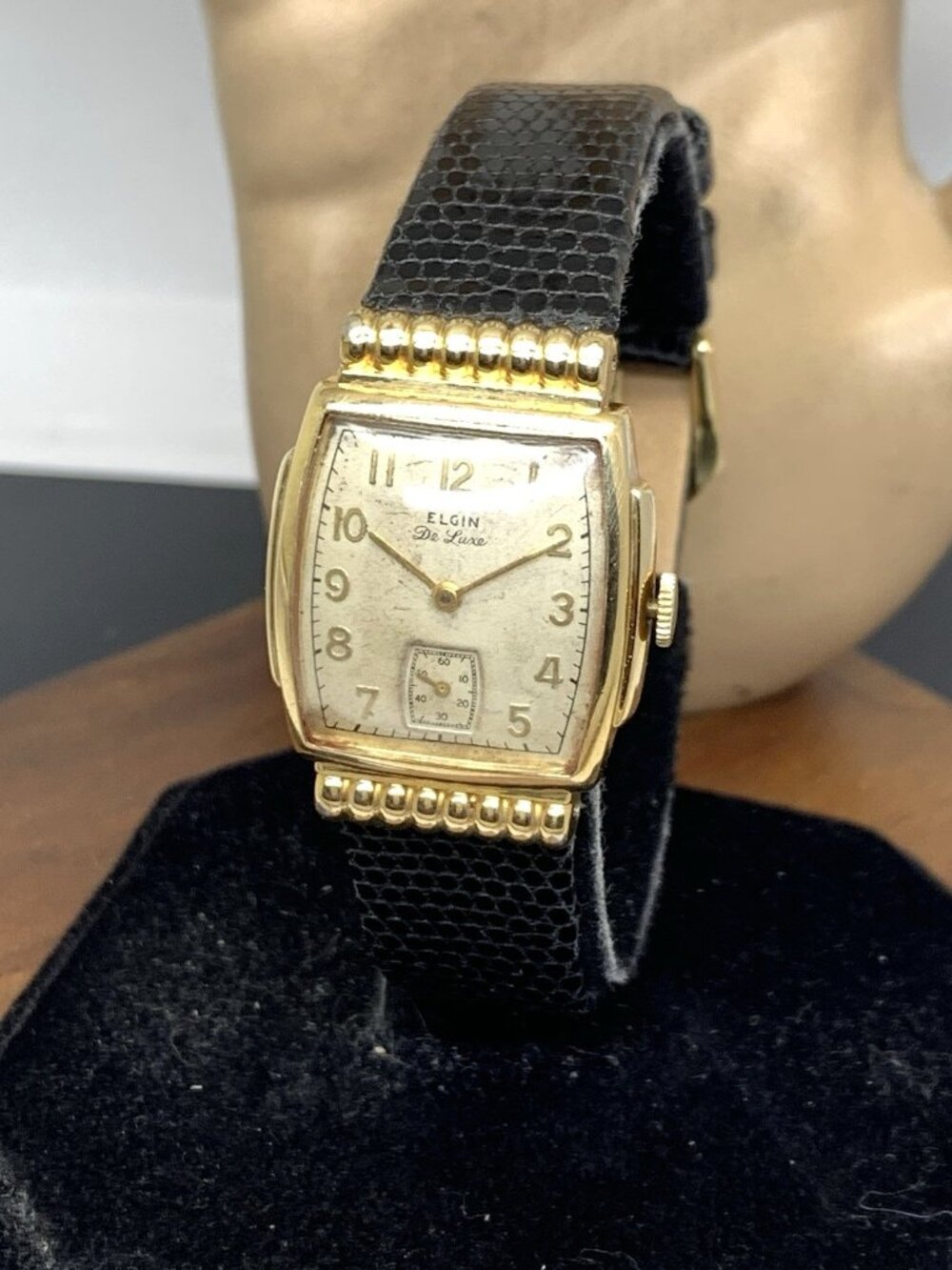 Elgin De Luxe Men's Watch Vintage 555 Swiss Manual 10K Gold Filled Tank 25.5mm